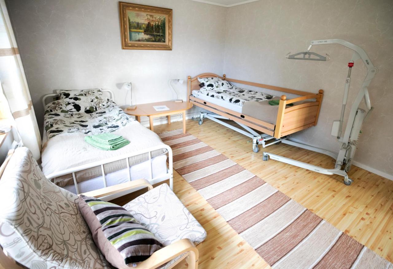 Mellangarden Hostel Vasterbykil Екстериор снимка